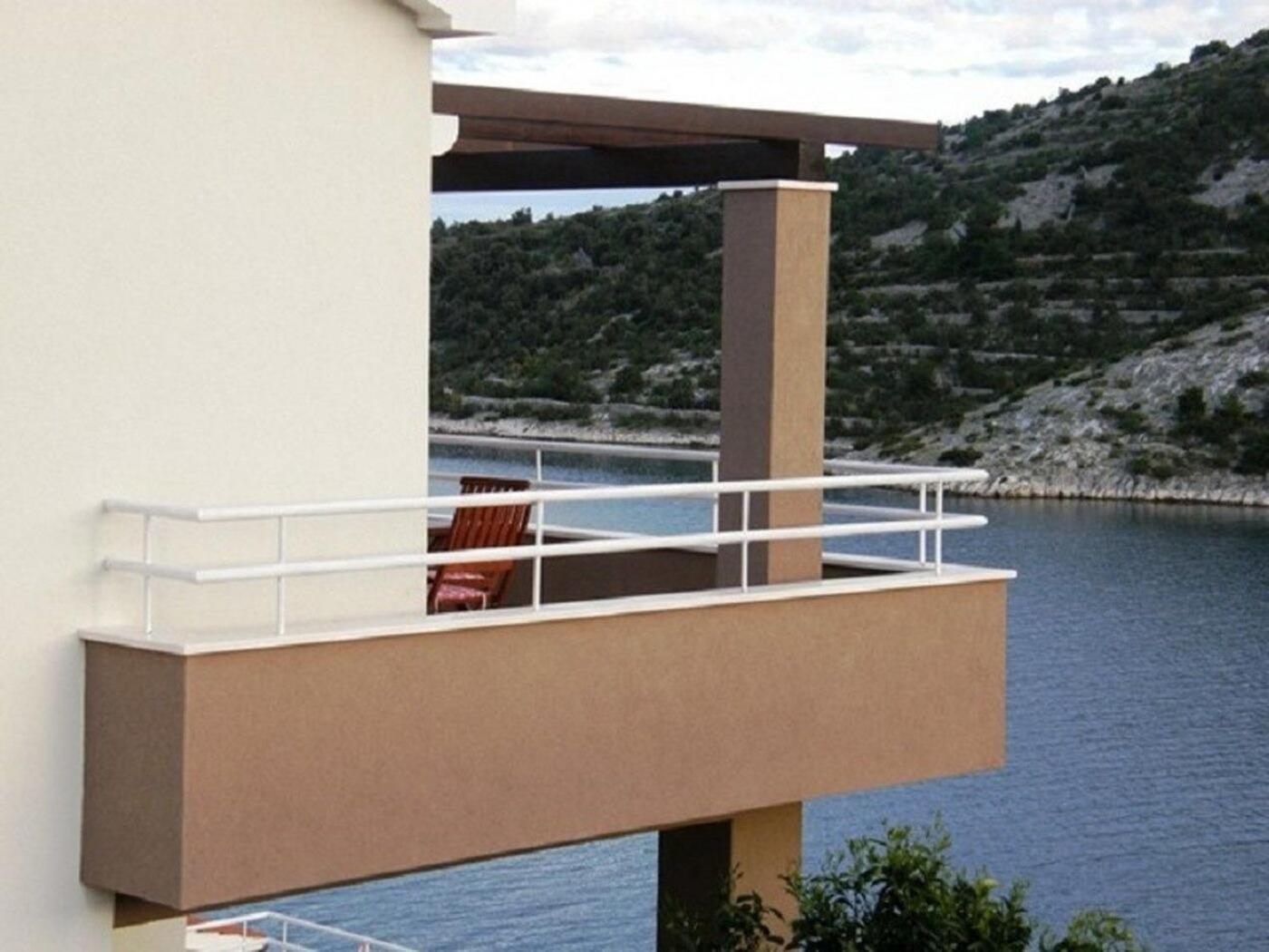 Apartments Ljubi Vinišće Extérieur photo